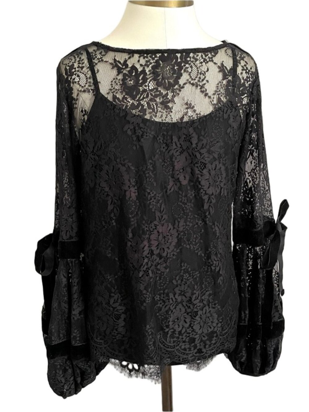 Alberto Makali Black Sheer Lace Velvet Trim Lantern Sleeve Top - Medium - Picture 2 of 15